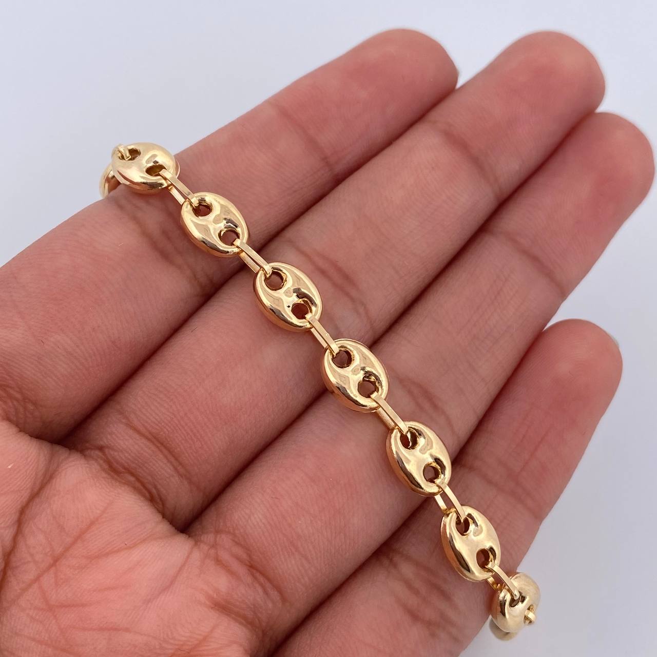 Bracelet GC 4.9gr / 8.1in / 18K Gold $