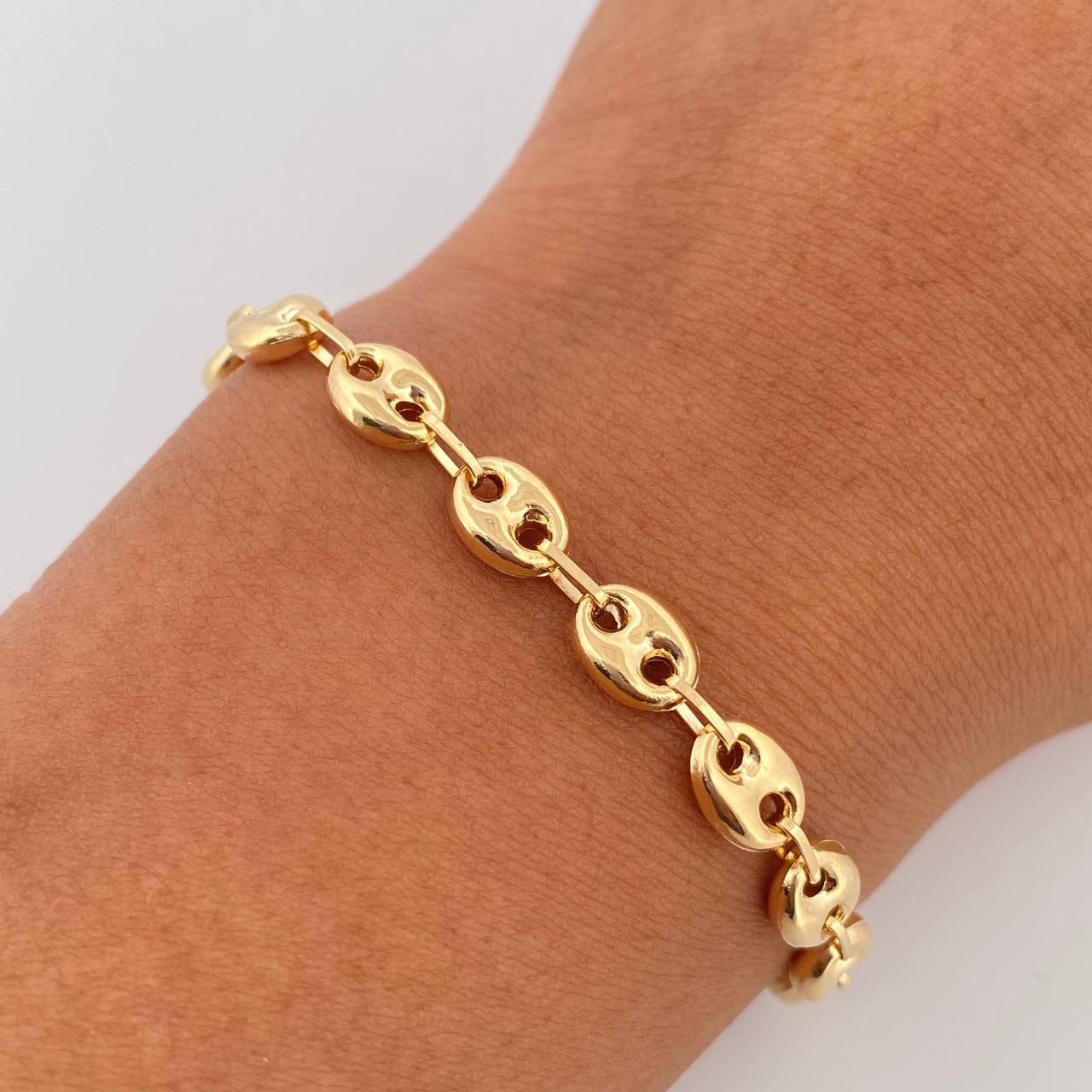 Bracelet GC 4.9gr / 8.1in / 18K Gold $