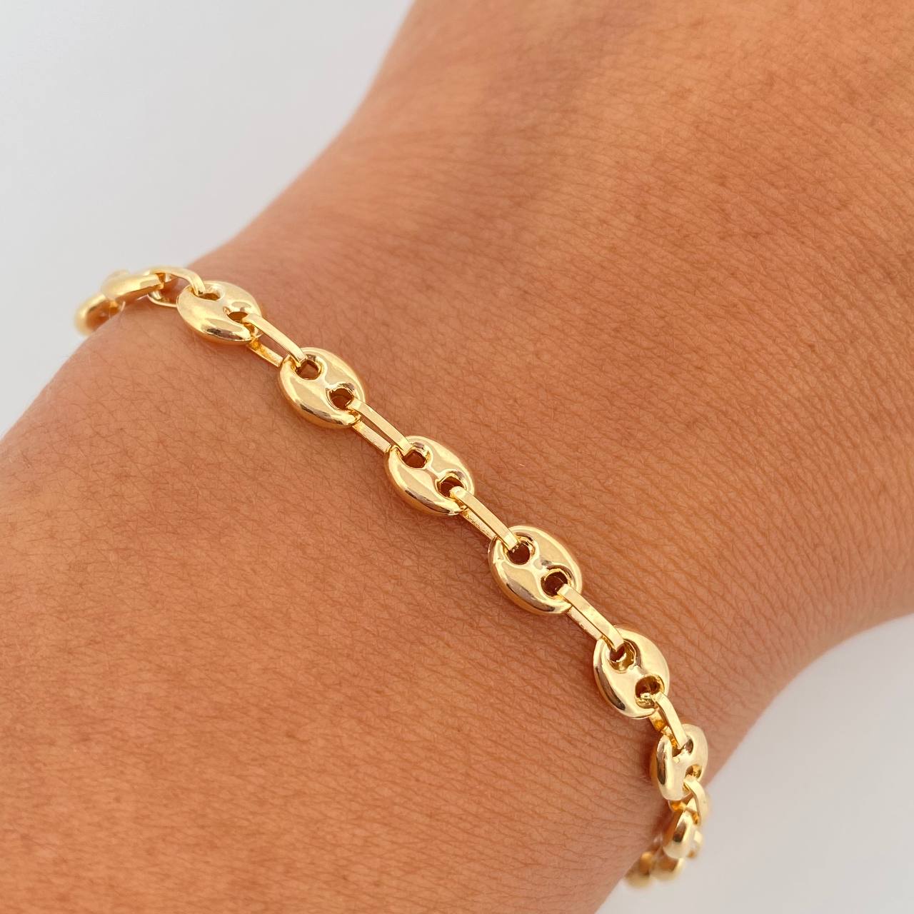 Bracelet GC 3.8gr / 8.1in / 18K Gold $
