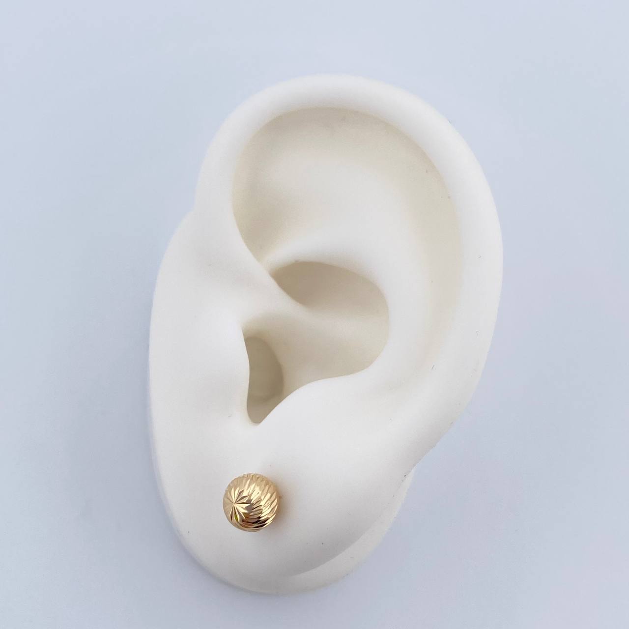 Stud Earrings Bead 0.7gr / 6mm Yellow Gold 18K &