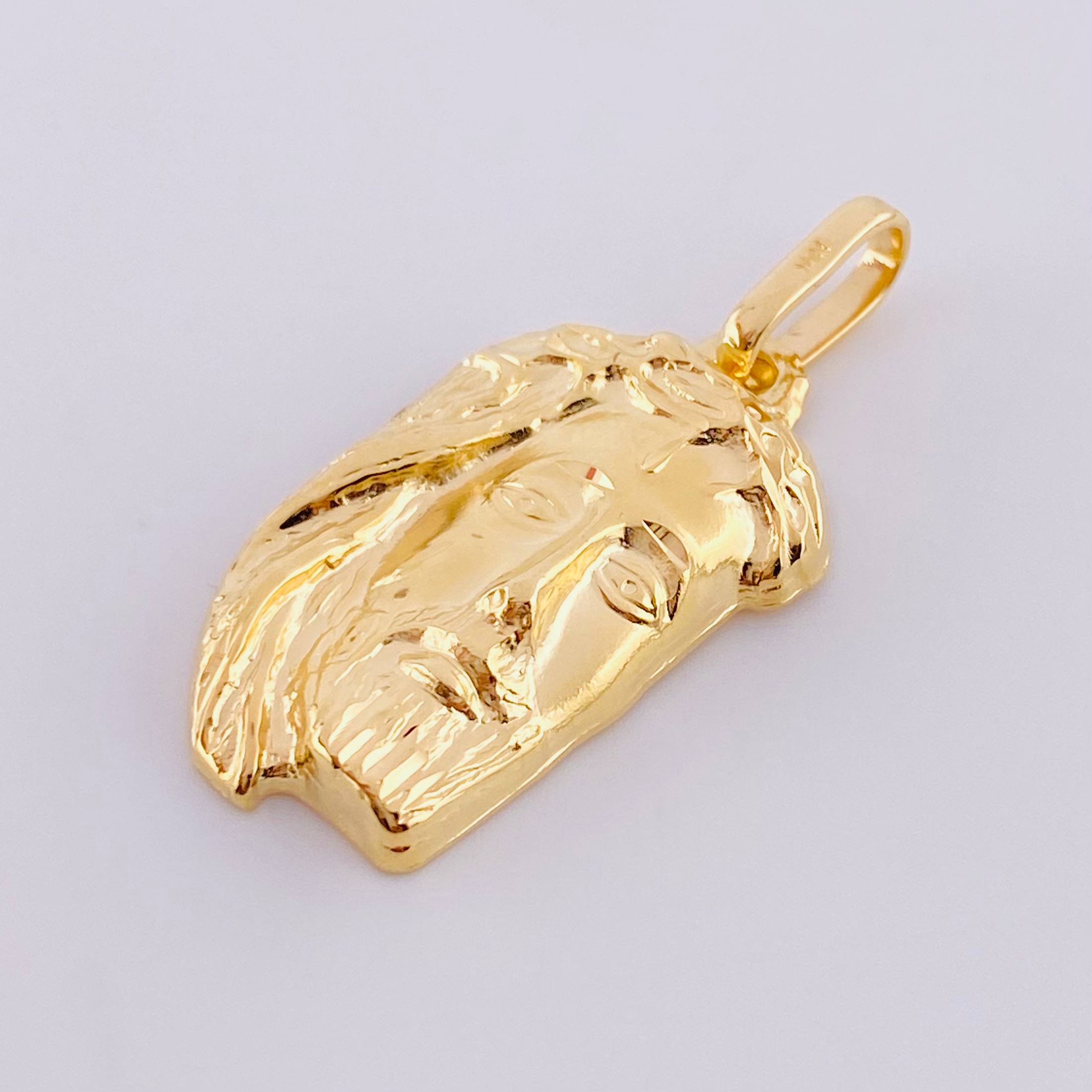 Pendant Christ Face 4.45g / 1 1/2 in 18K Yellow Gold