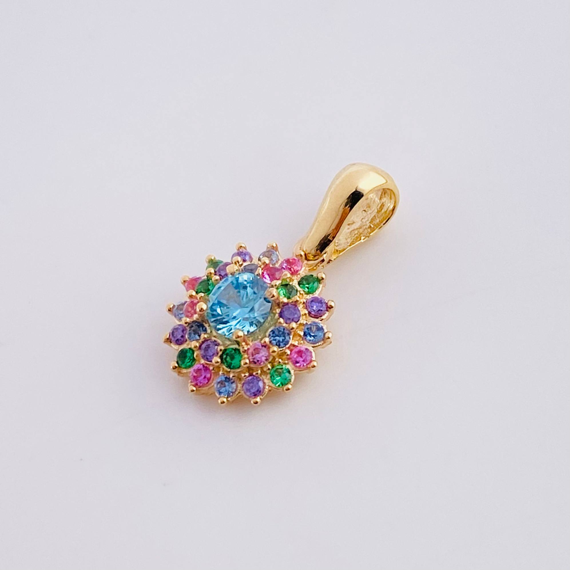 Dije Flor tupida 1.75g / 3/4 in Oro Amarillo 18K