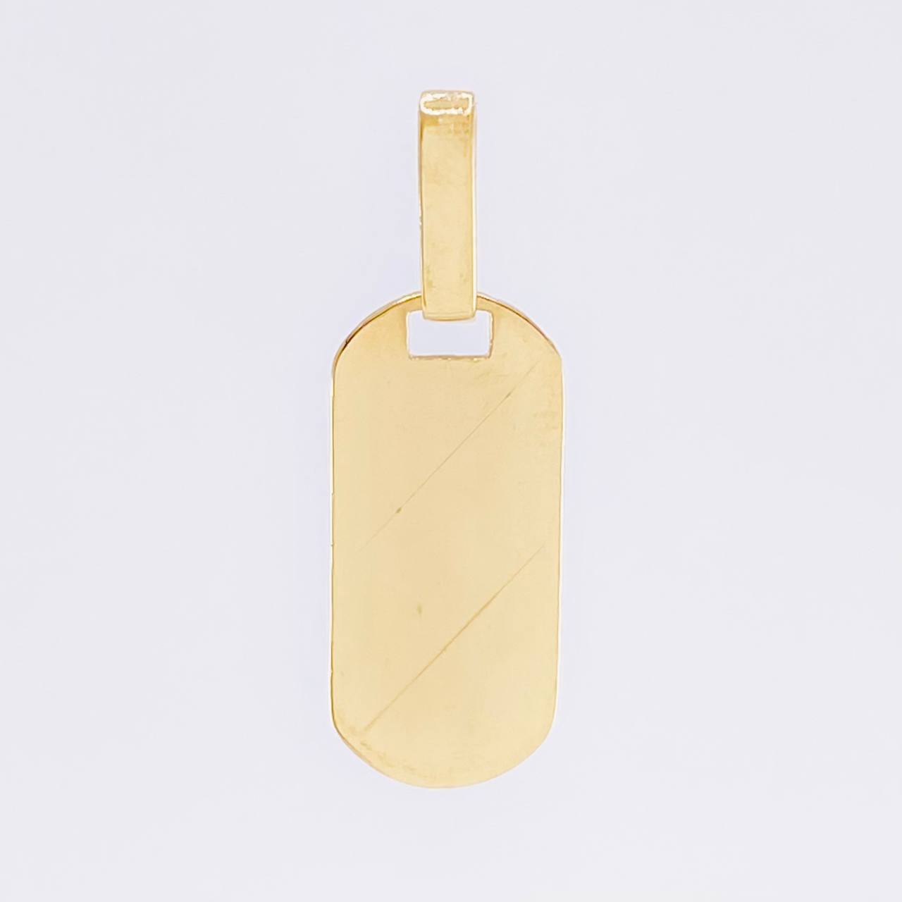 Rounded Rectangle Pendant 1.55g / 1 in 18K Yellow Gold