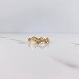 Zig-Zag Wave Ring 1.85gr / Size 6 3/4 / White Zircons 18K Yellow Gold $