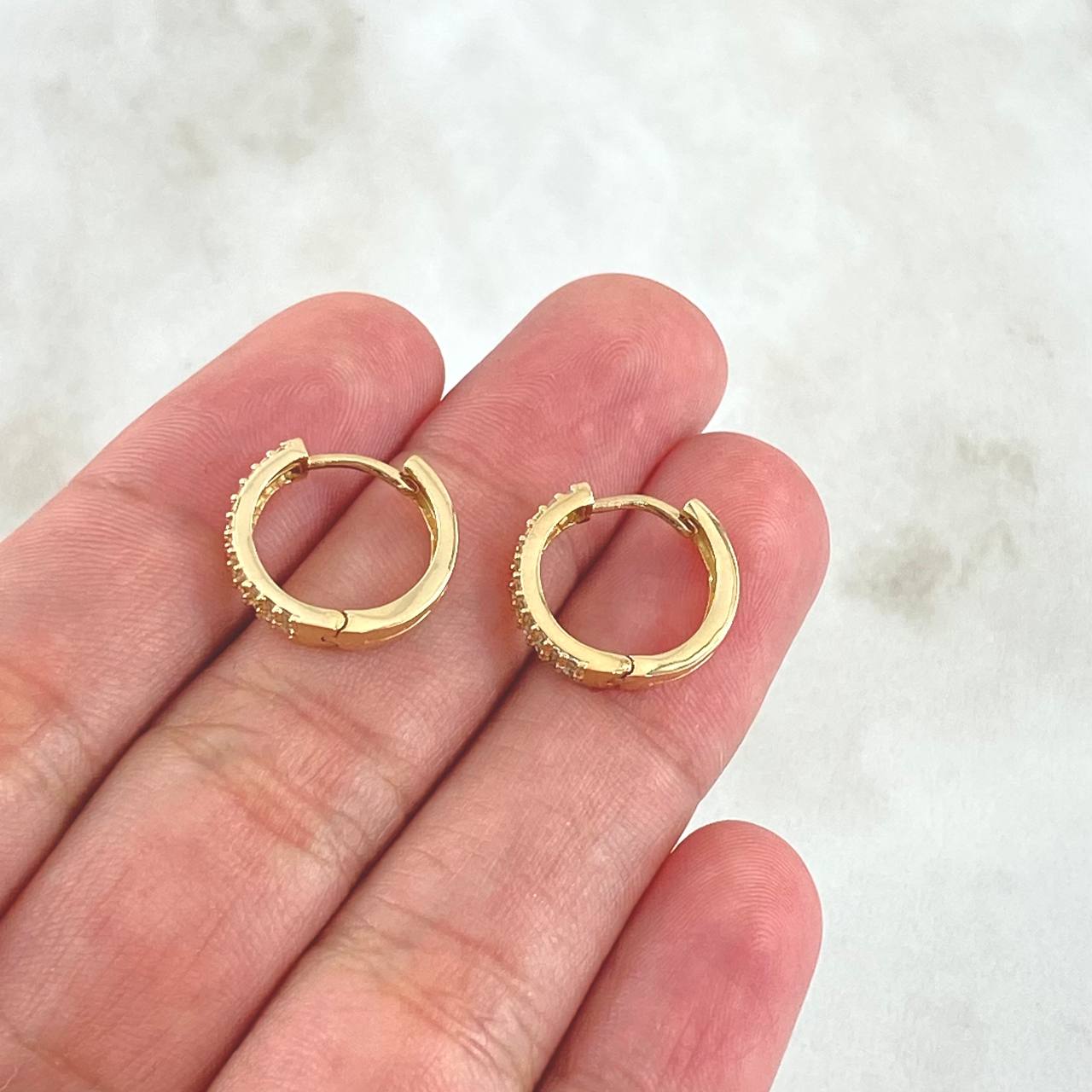 Candongas Doble Carril 2.65gr / 1.2cm / Circones Blancos Oro Amarillo 18K *