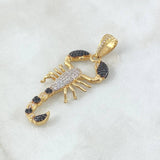 Dije Escorpion 6.15gr / 4.9cm / Circones Blancos Negros Oro Amarillo 18K ©