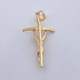 Pendant Cross Christ 3.45gr / 4.4cm / 18K Yellow Gold $