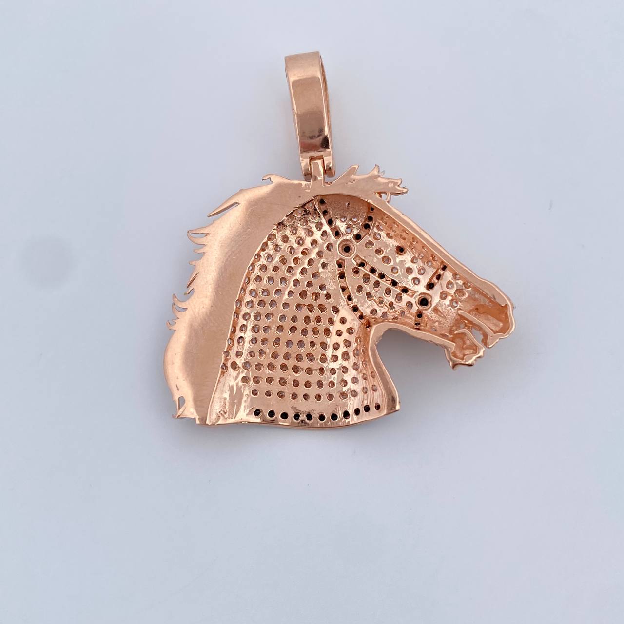 Pendant Horse 8.3gr / 3.6cm / White and Black Zircons Three 18K Gold $