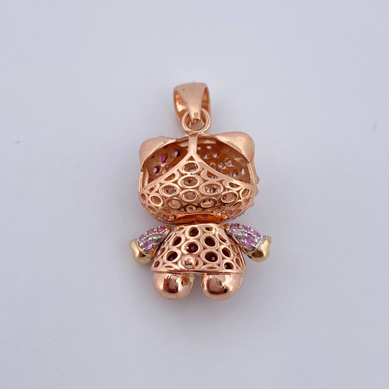 Pendant Cat 5.45gr / 2.9cm / White Fuchsia Pink Zircons Three 18K Golds $