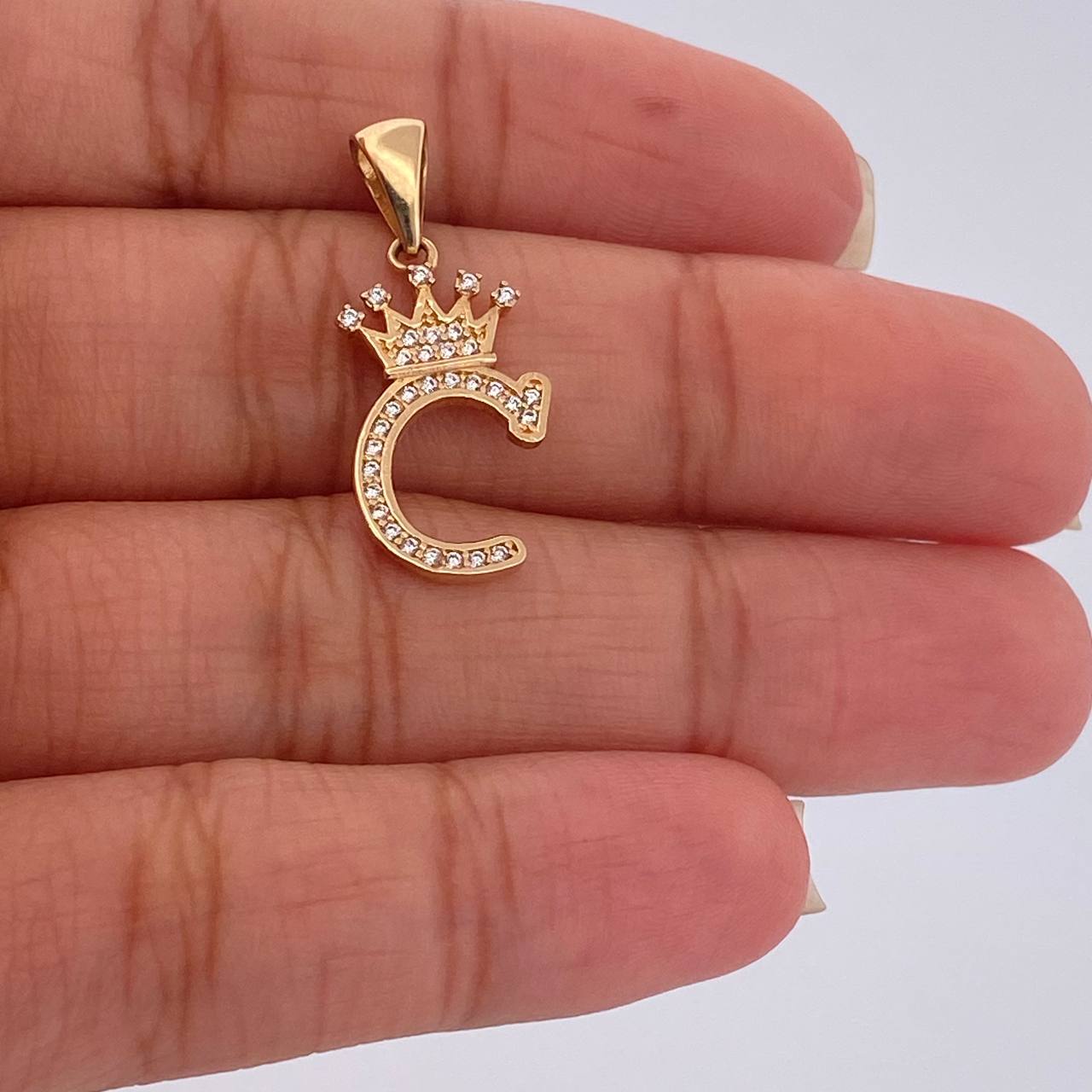 Pendant Letter C Crown 1.6gr / 18K Gold +0$