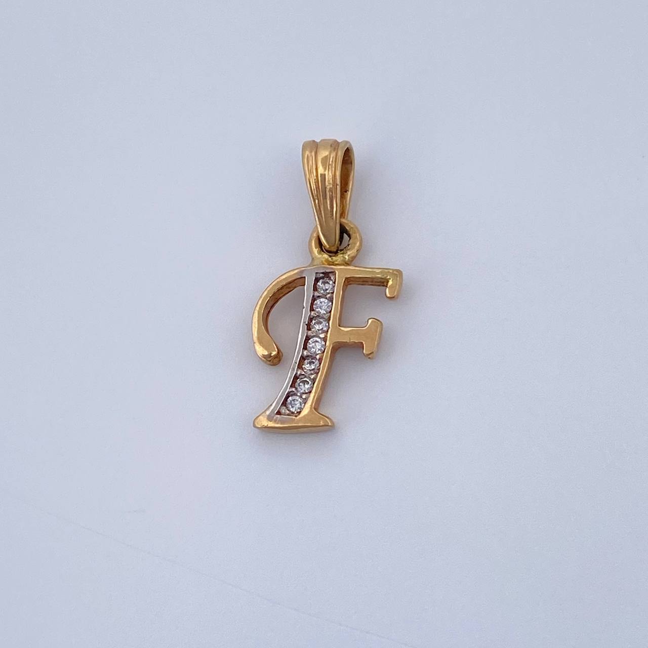 Pendant Letter F 0.8gr / 18K Yellow White Gold &