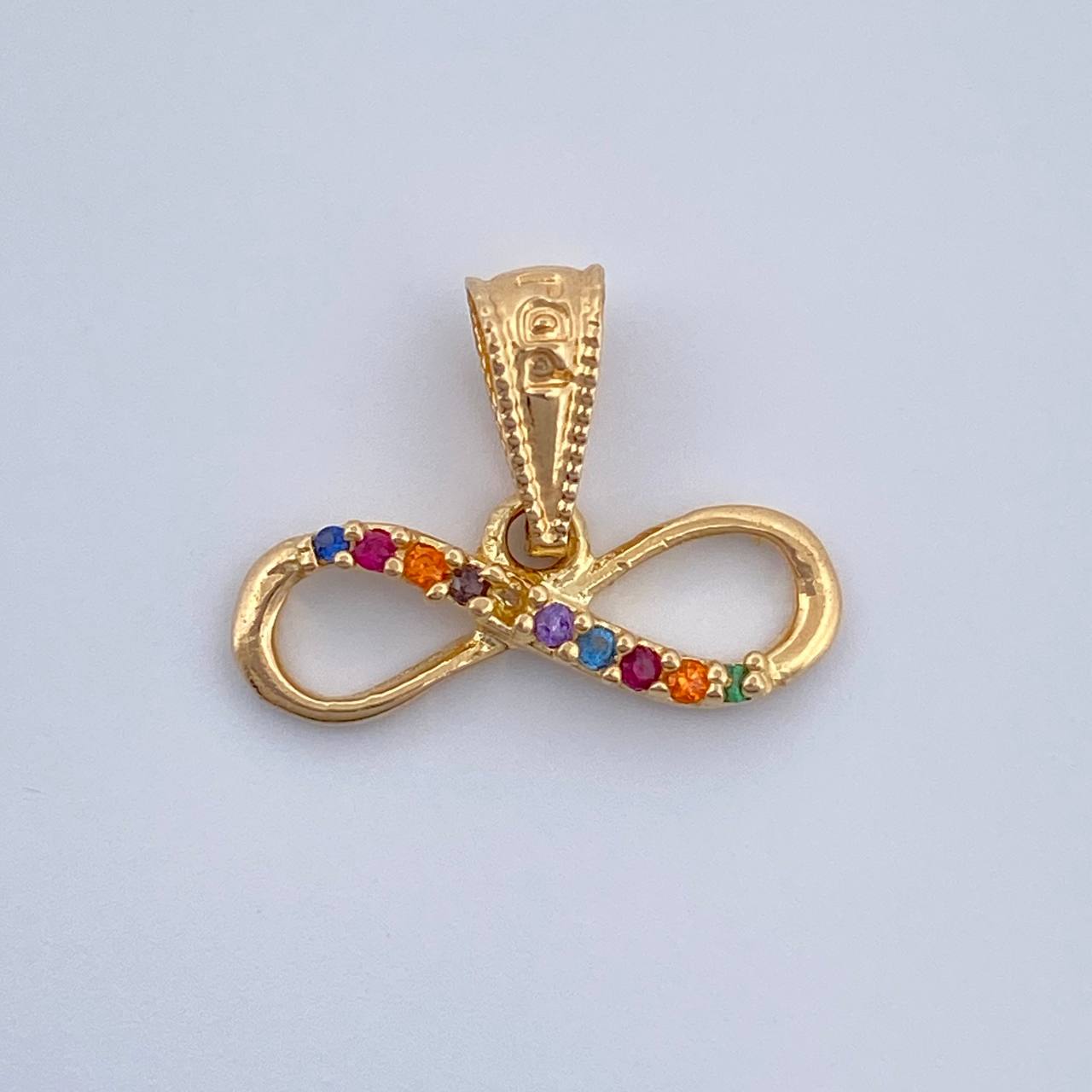 Infinity Pendant 0.55gr / 18K Gold