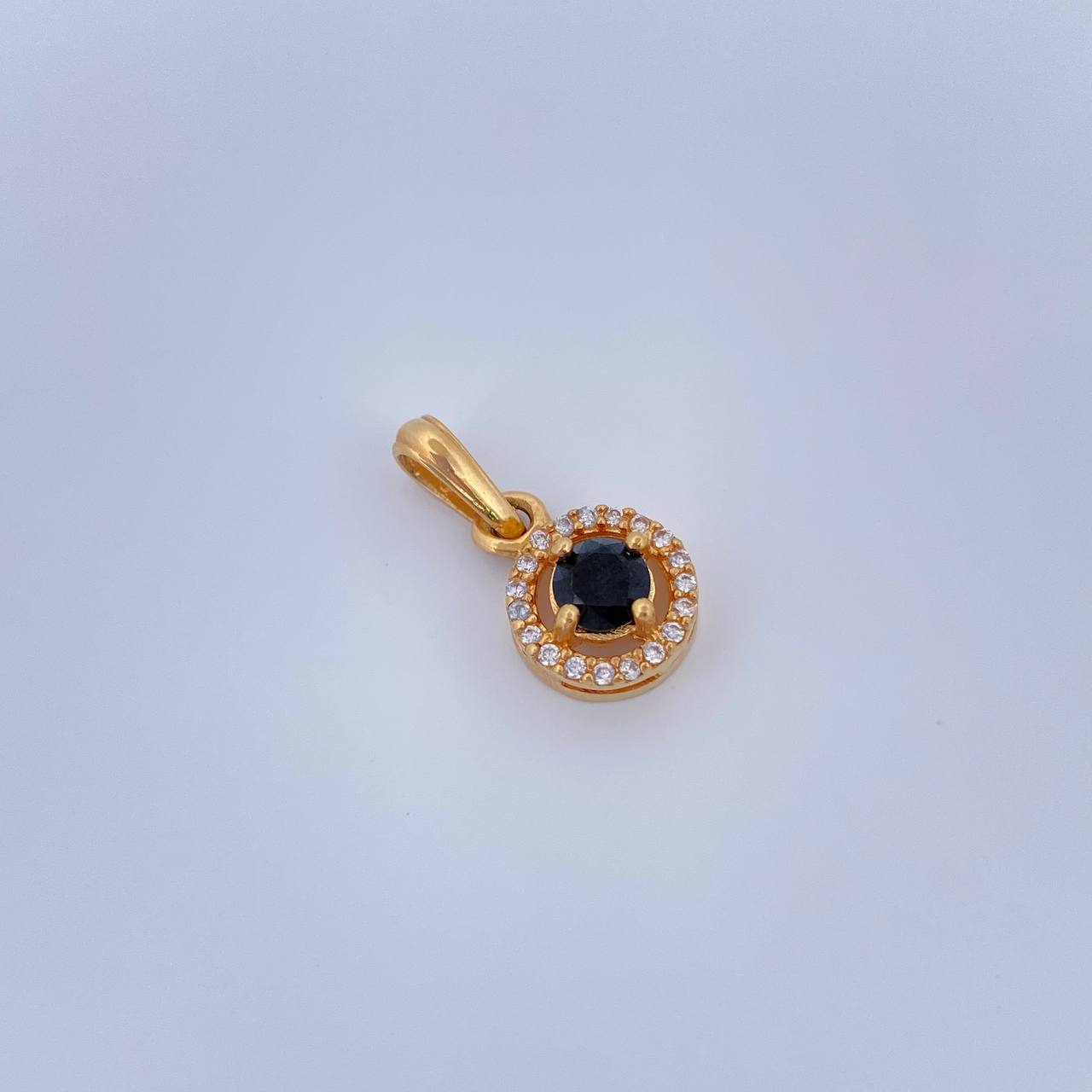 Pendant Halo 1.55gr / 18K Gold +0$