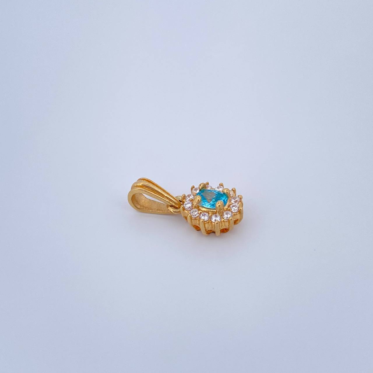 Pendant Halo 1.2gr / 18K Gold