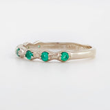 Anillo Burbujas 2.3gr / T7 / Esmeraldas 22pts Oro Blanco (Joya)