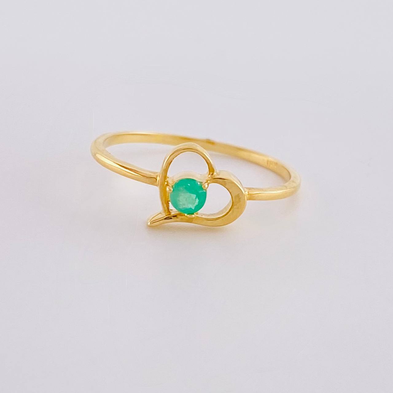 Empty Heart Ring 1.45gr / Size 6 3/4 / Emerald 12pts 18K Yellow Gold (Jewel)