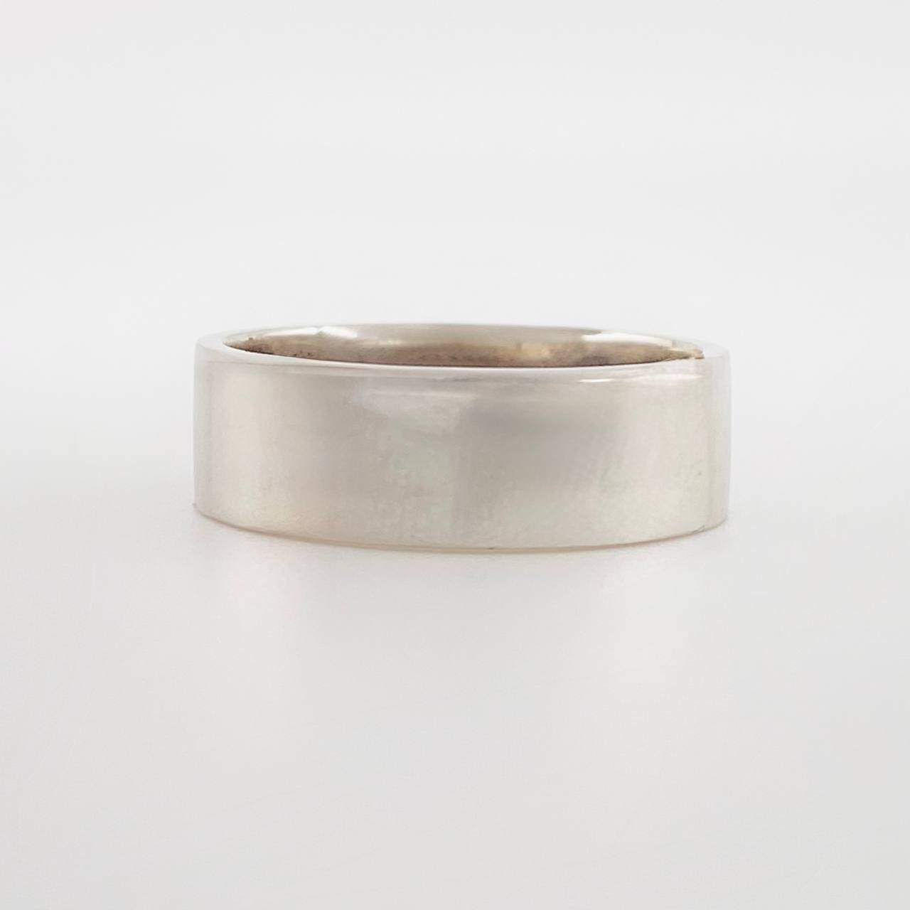 Anillo Argolla Lisa 8.4g / T11 1/4 Oro Blanco 18K