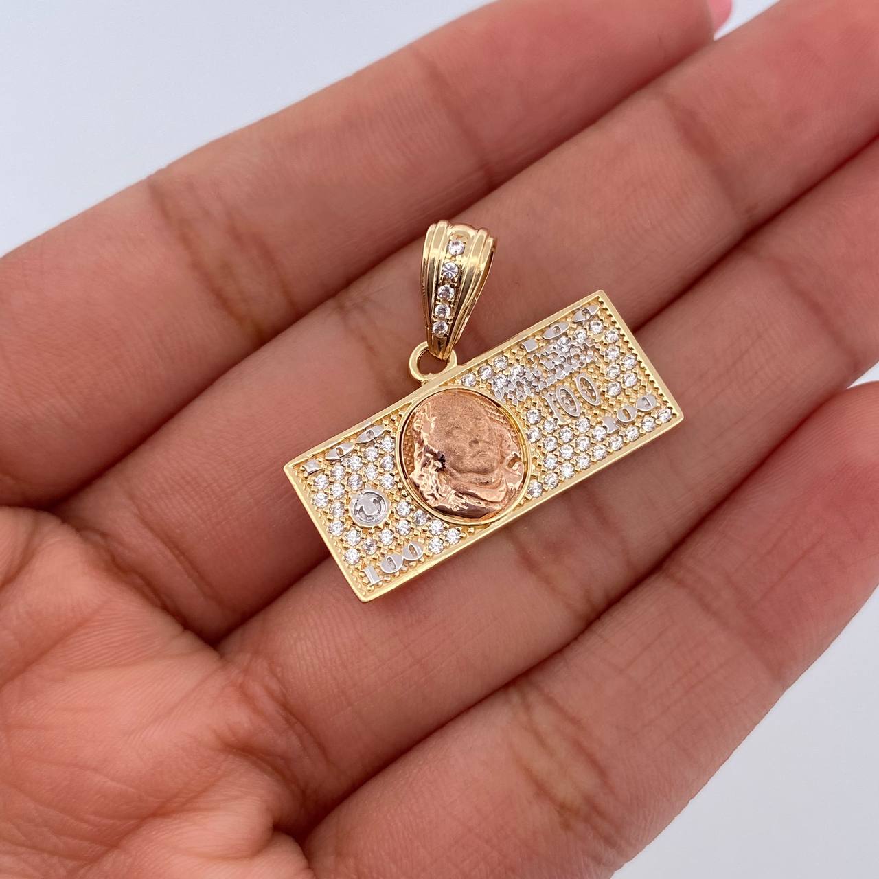 Pendant One Dollar 3.6gr / 2.5cm / White Zircons Three 18K Golds &