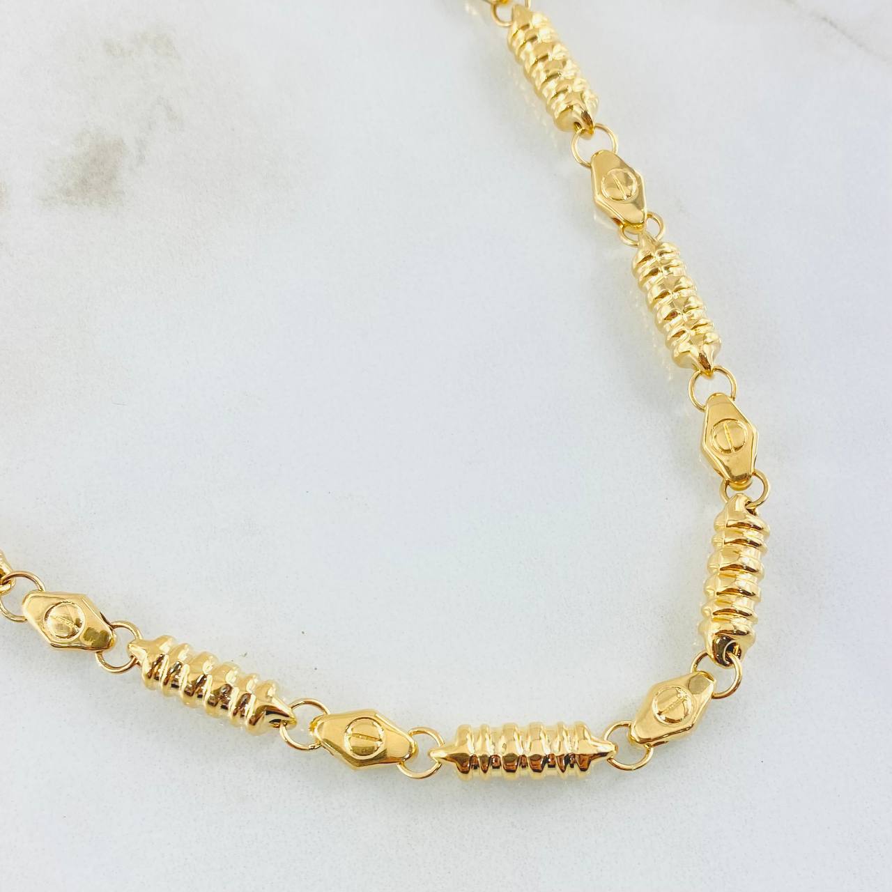 Cadena Rustica 20.2gr / 27 1/2 in / Oro Amarillo 18K ©