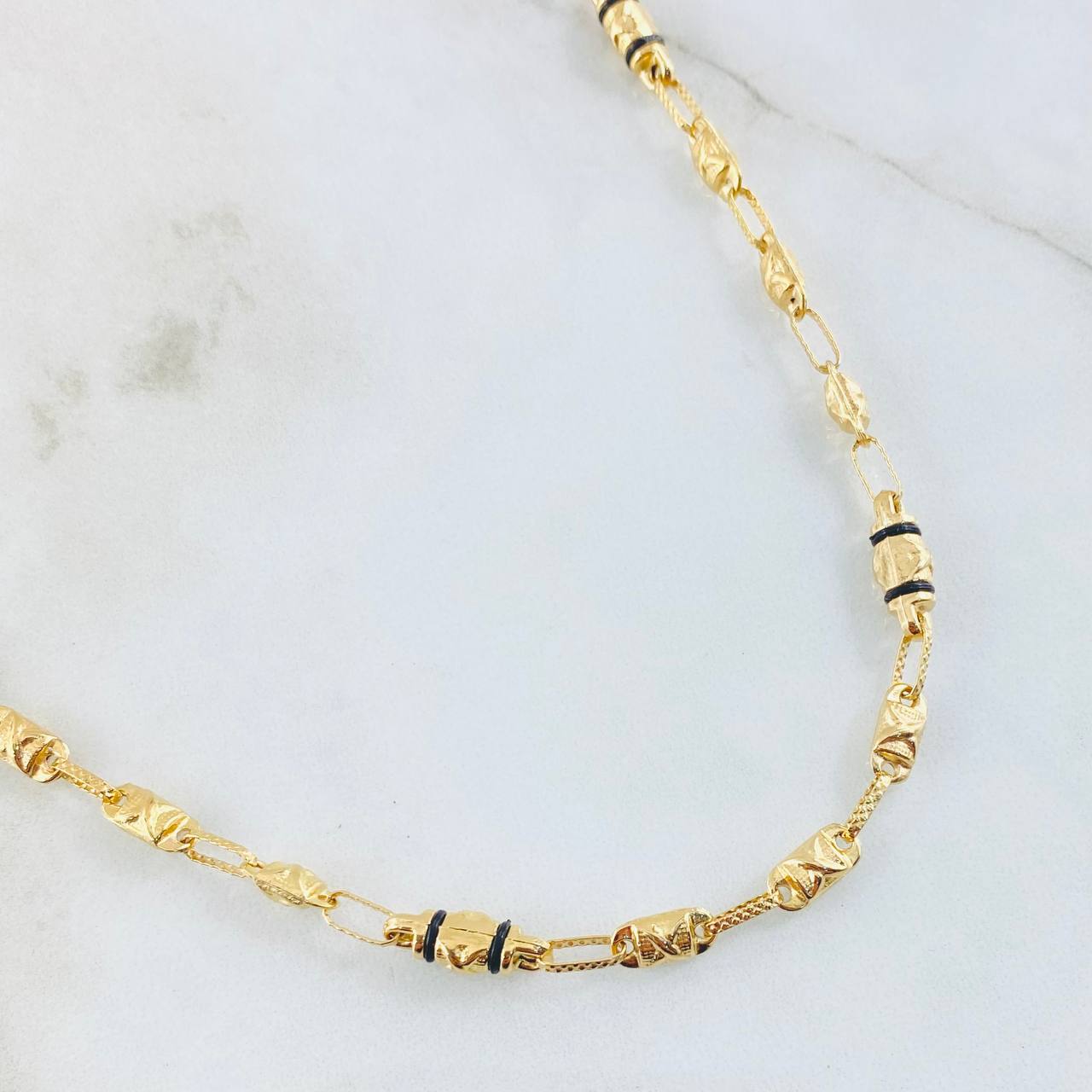 Cadena Rustica 12.65gr / 23 1/2 in / Oro Amarillo 18K