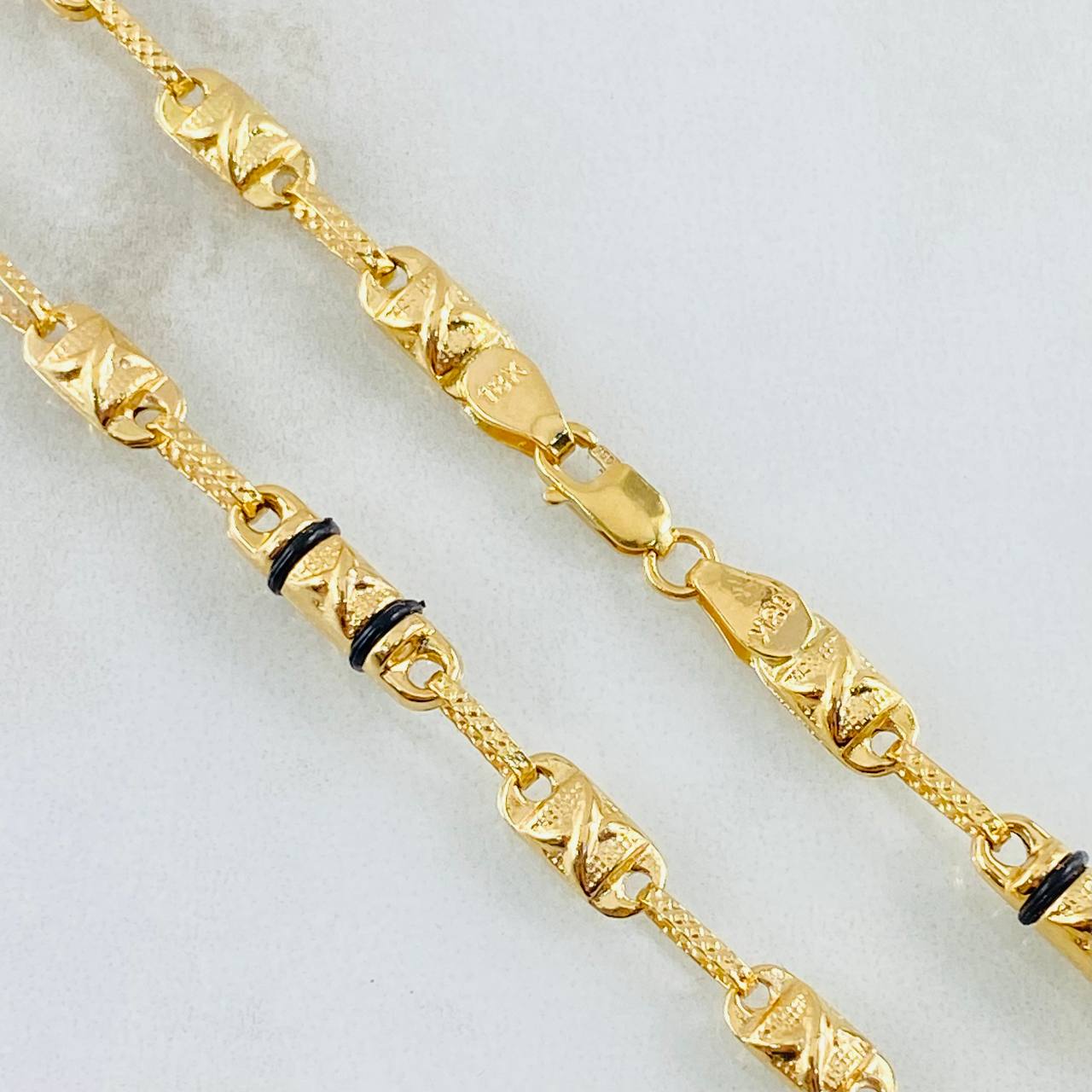 Cadena Rustica 12.55gr / 23 1/2 in / Oro Amarillo 18K ©