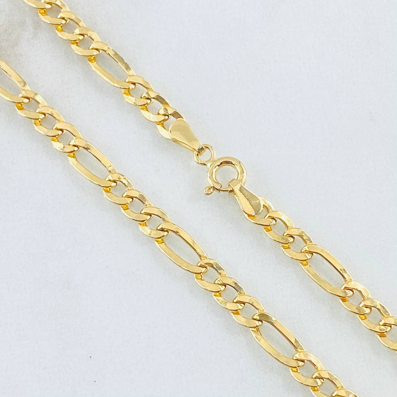 Figaro Chain 7.85gr / 27 1/2 in / 18K Gold +1