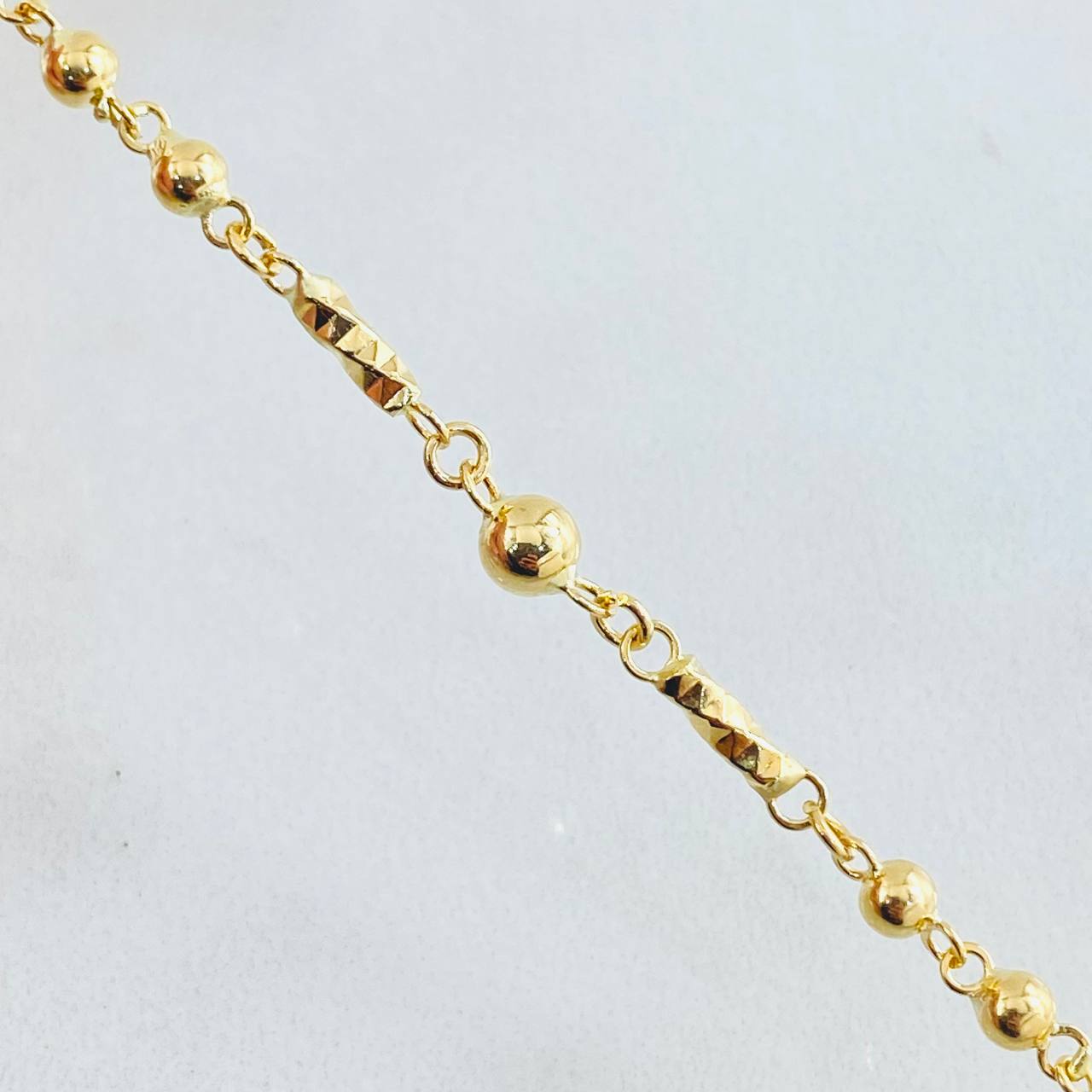Cross Rosary Virgin Miraculous 8.35gr / 17 3/4 in / 18K Gold