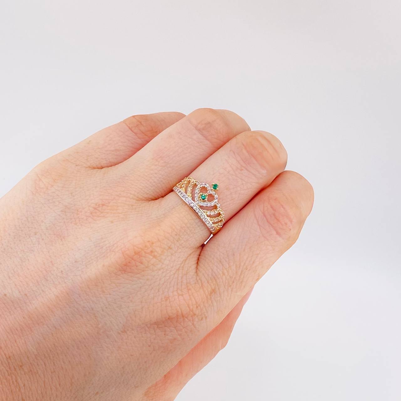 Anillo Corona Corazon Tupido 3.25 g / T6 3/4 Dos Oros Amarillo Blanco 18K