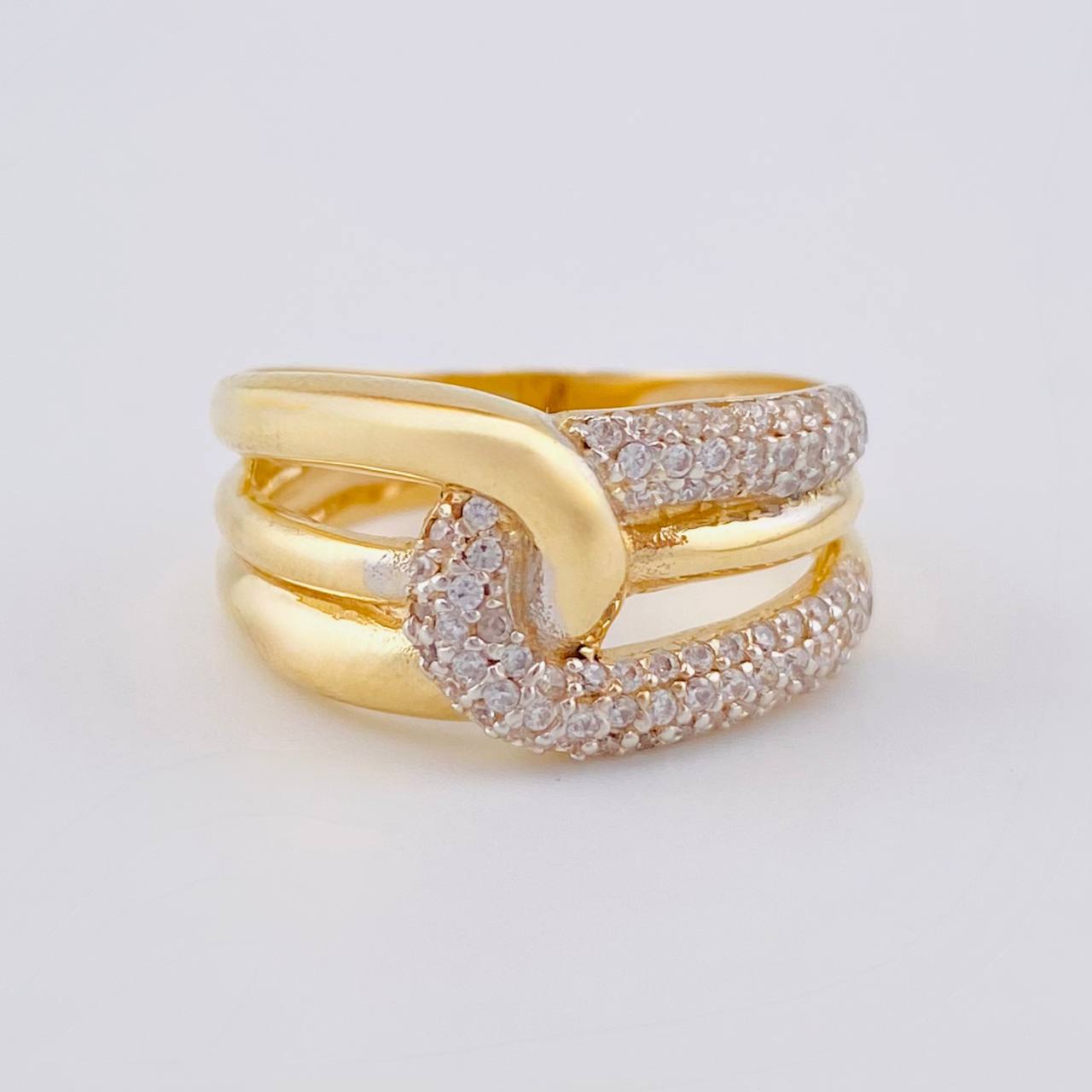 Double Crossed Rail Ring 5.15 g / T7 1/2 18K Yellow Gold