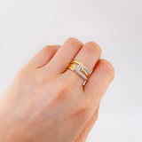 Double Crossed Rail Ring 5.15 g / T7 1/2 18K Yellow Gold