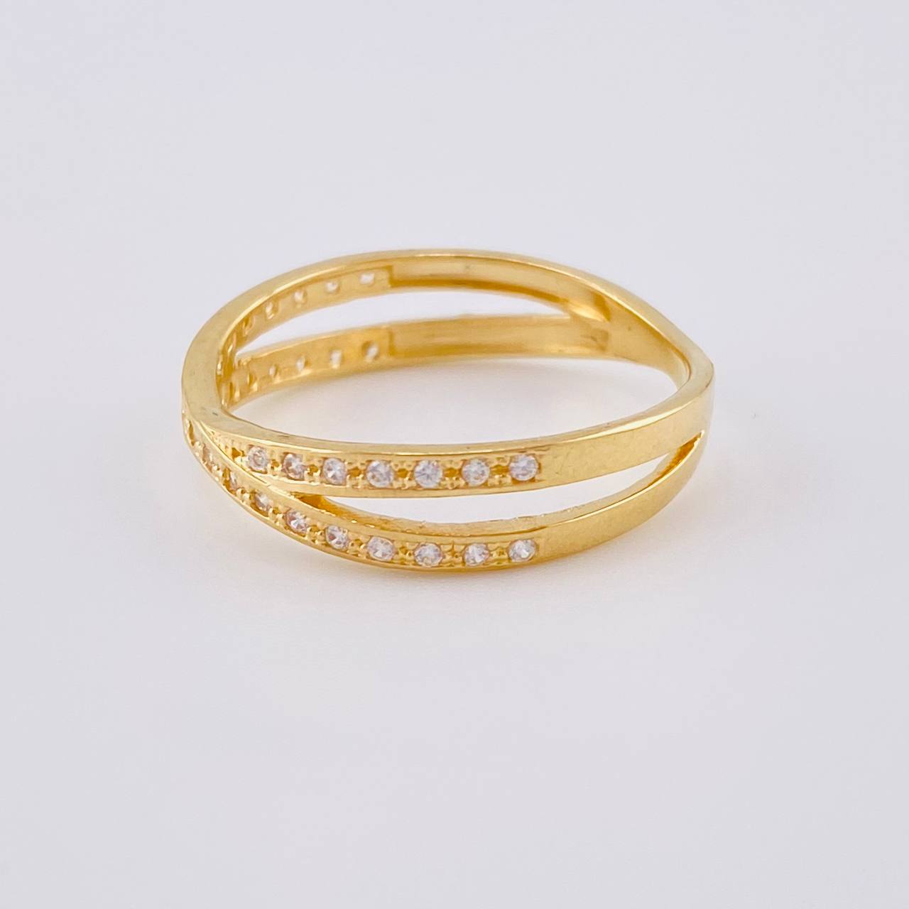 Anillo Entrelazado 2.11 g / T7 Oro Amarillo 18K