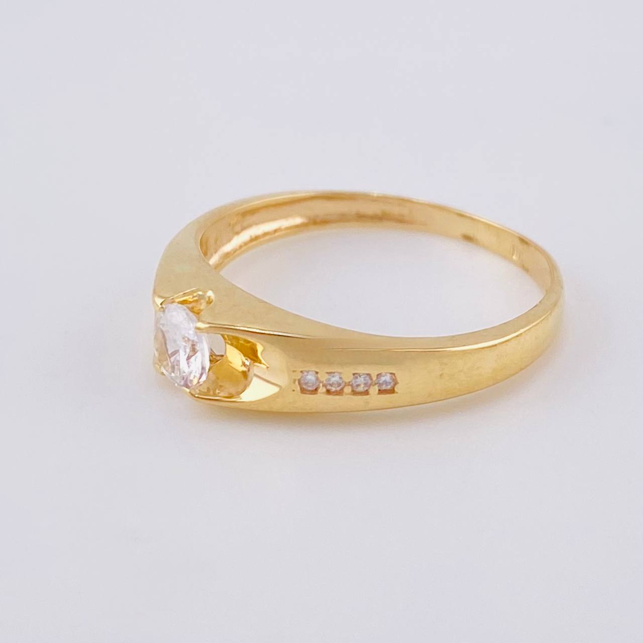 Intreccio Solitaire Ring 2.15 g / T6 3/4 18K Yellow Gold