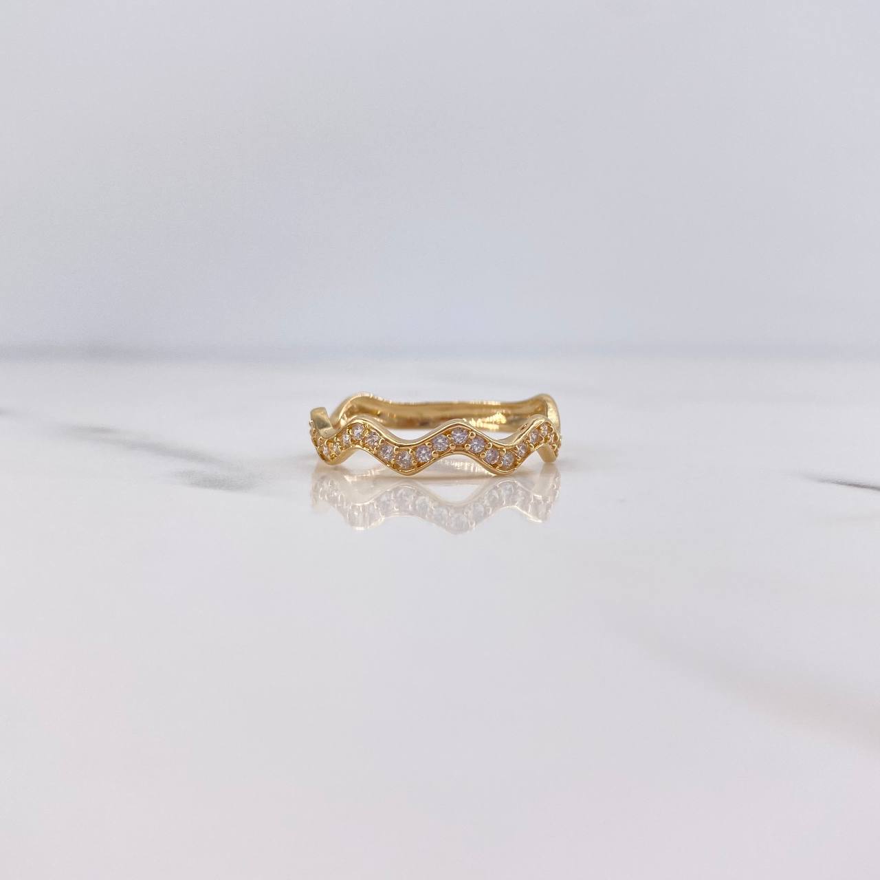 Zig-Zag Wave Ring 1.85gr / Size 6 3/4 / White Zircons 18K Yellow Gold $