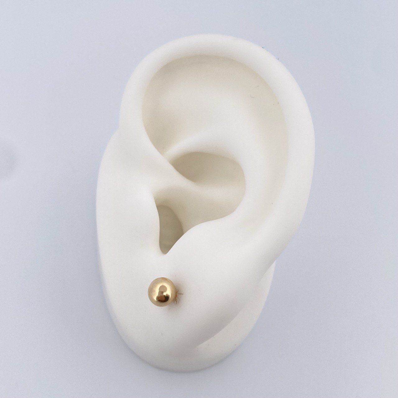 Stud Earrings Bead 0.6gr / 18K Gold $