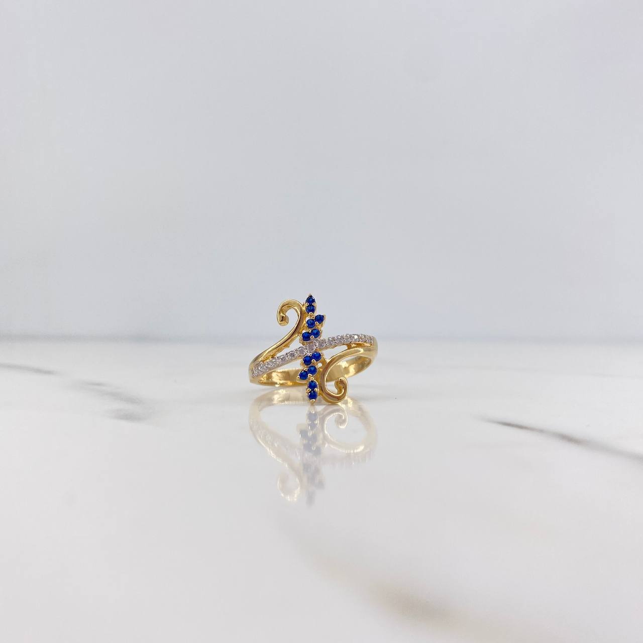 Elegant Branch Ring 2.9gr / Size 6 1/2 / Blue and White Zircons Two 18K Yellow and White Golds $