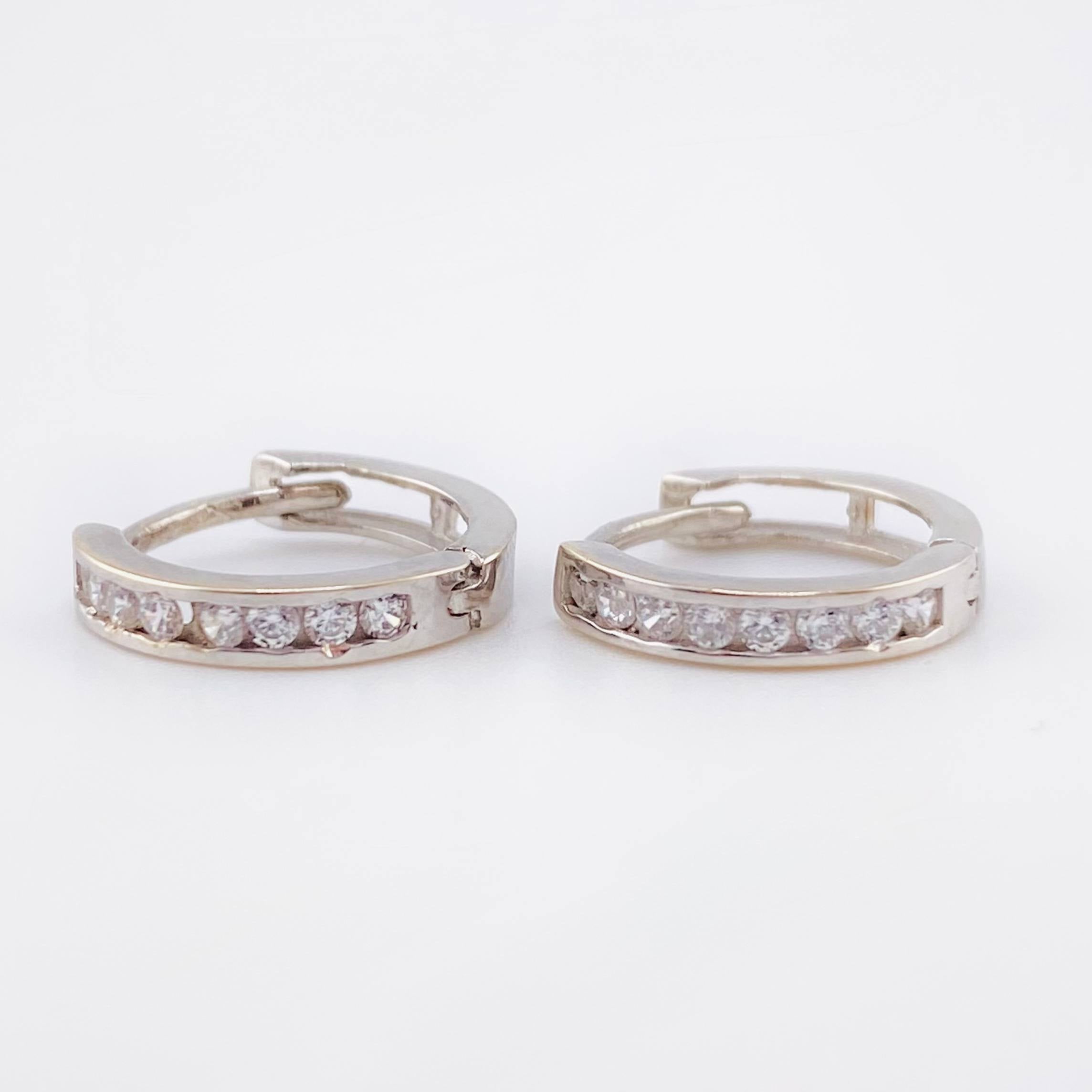 Hoop Earrings Carril Tupido 1.15g / 1/2 in 18K White Gold