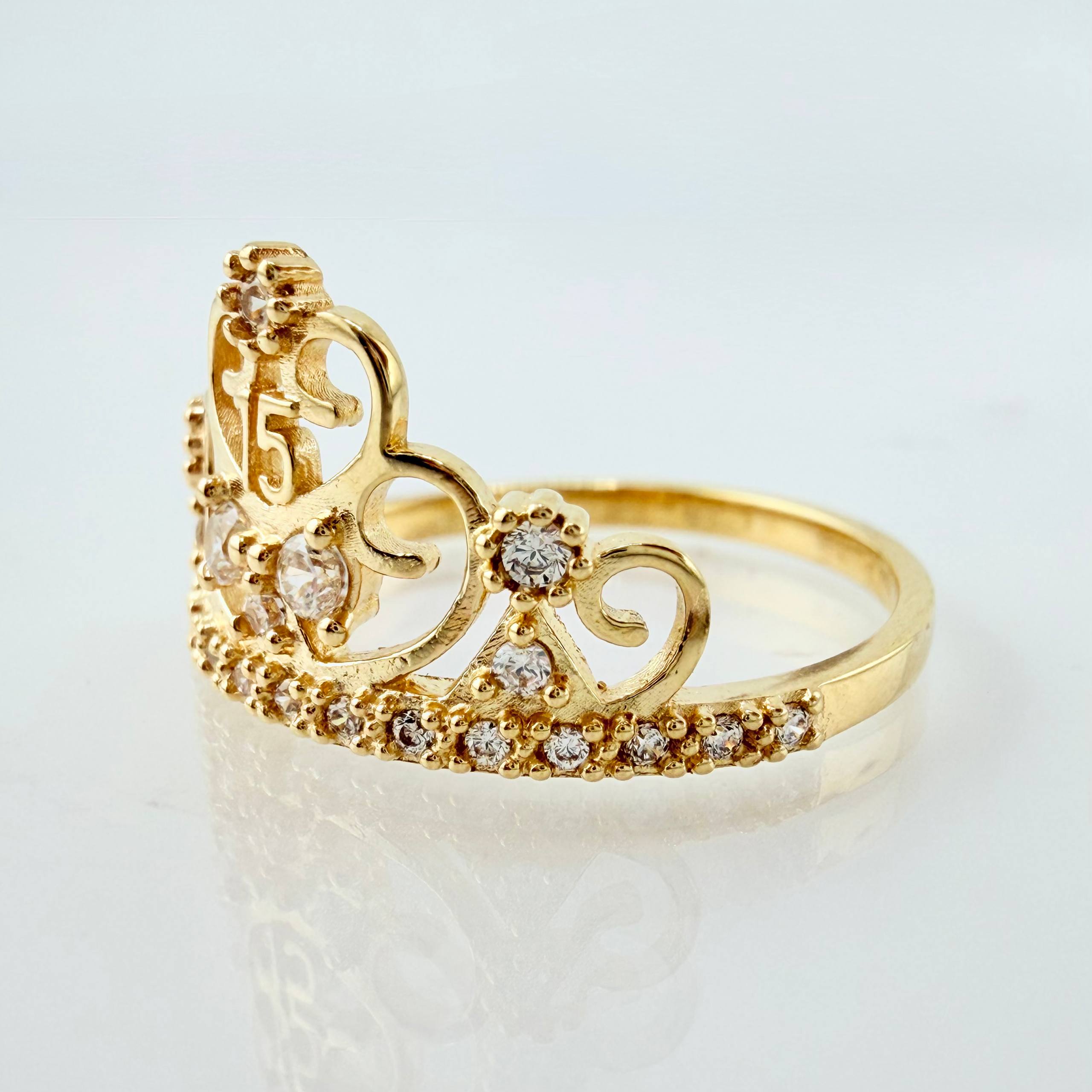 Anillo Corona Quinces 2.7gr / T7 / Oro Amarillo 18K