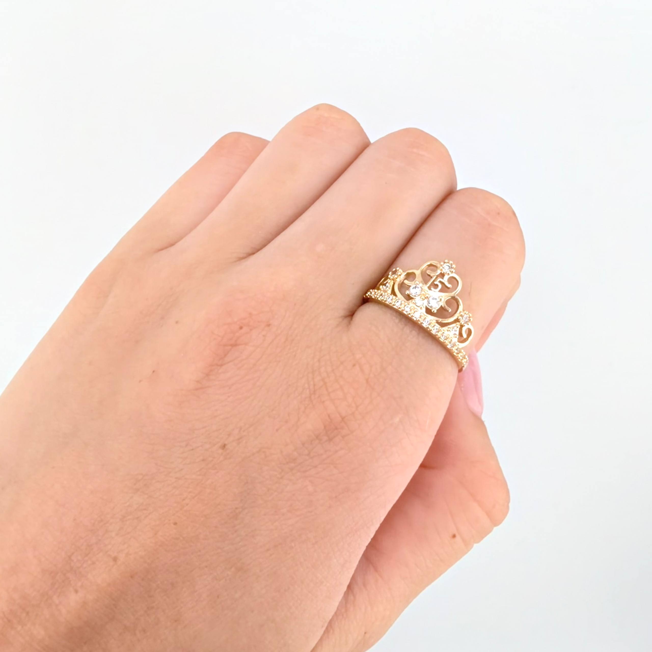 Anillo Corona Quinces 2.7gr / T7 / Oro Amarillo 18K
