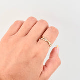 Anillo Carriles Cruzados 1.6gr / T6 1/2 / Oro Amarillo 18K
