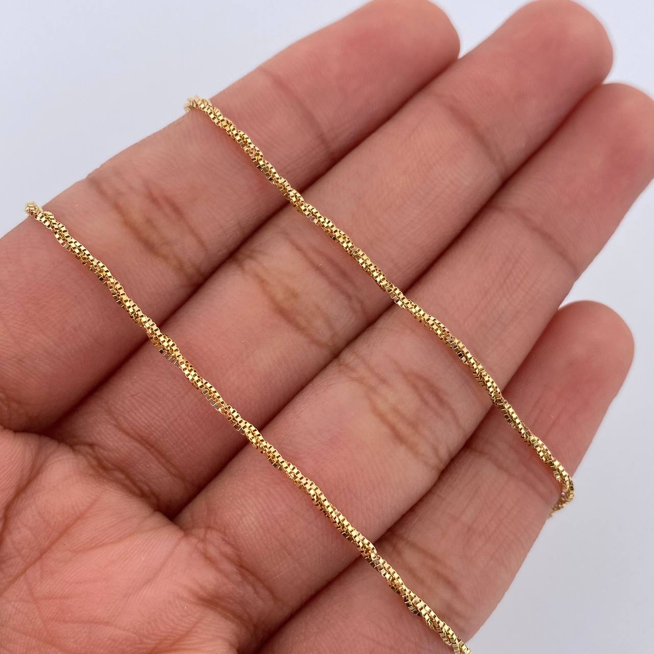 Venetian Chain 3.1gr / 17.6in / +3 18K Gold &