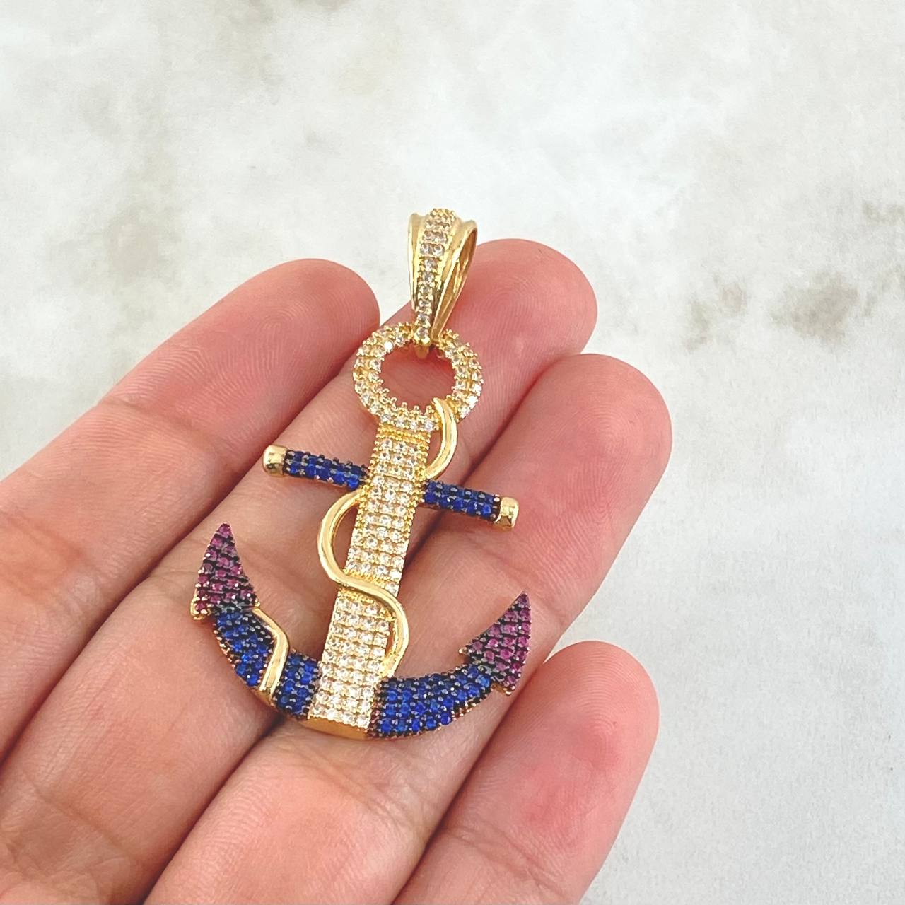 Pendant Anchor 6.3gr / 5cm / Tricolor 18K Yellow Gold ©