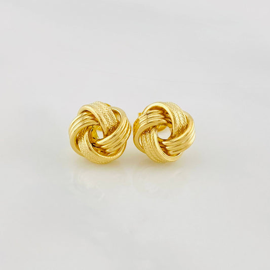 Stud Earrings Knot 1.95g / in / 9.6mm Yellow Gold 18K