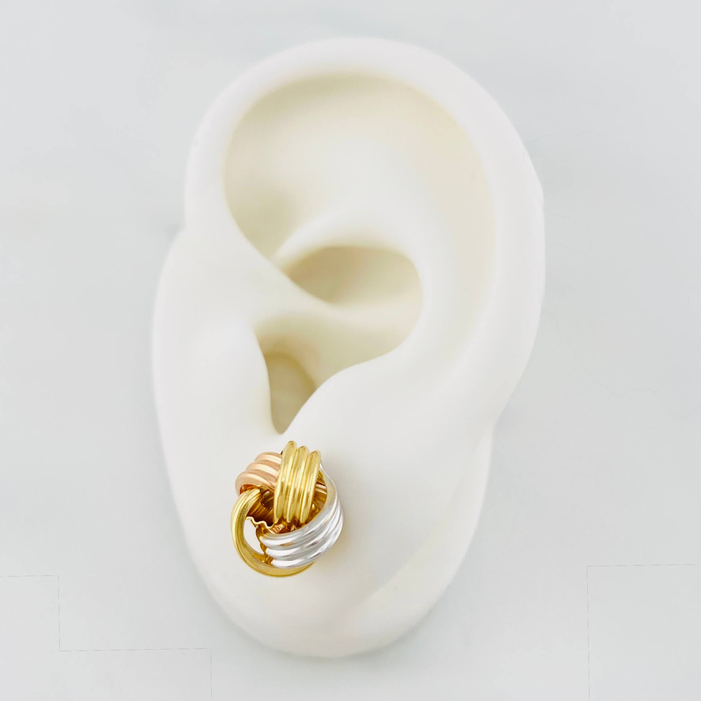 Topos Nudo 2.55g / in / 11.2mm Tres Oros 18K