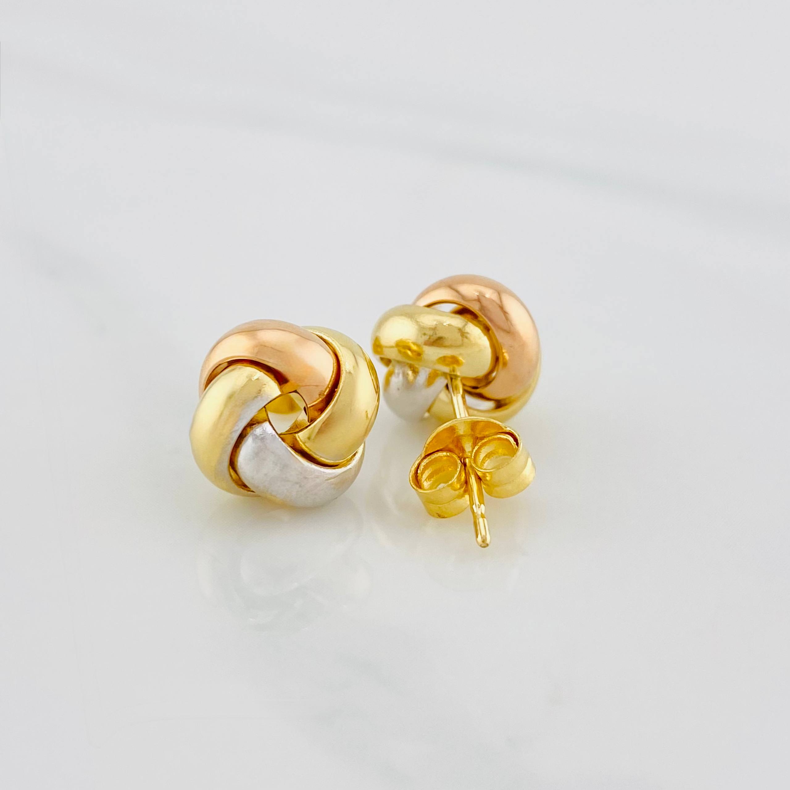 Topos Nudo 1.8g / in / 9.6mm Tres Oros 18K