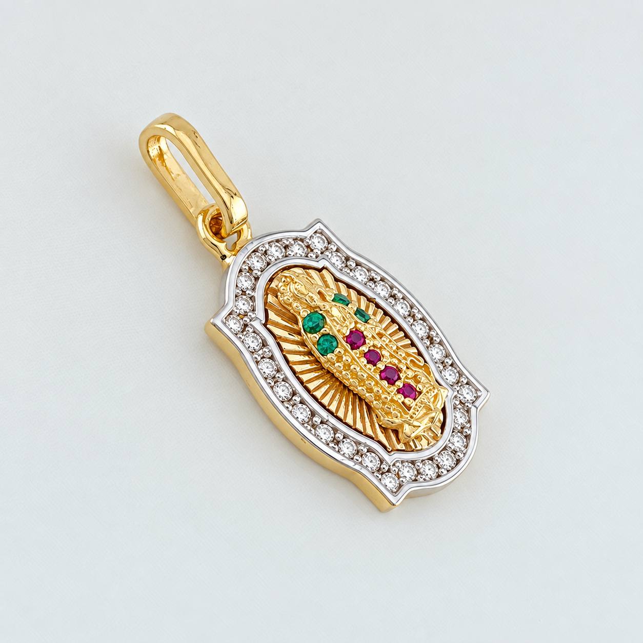 Dije Virgen de Guadalupe 2.2g / 3/4 in Tres Oros 18K
