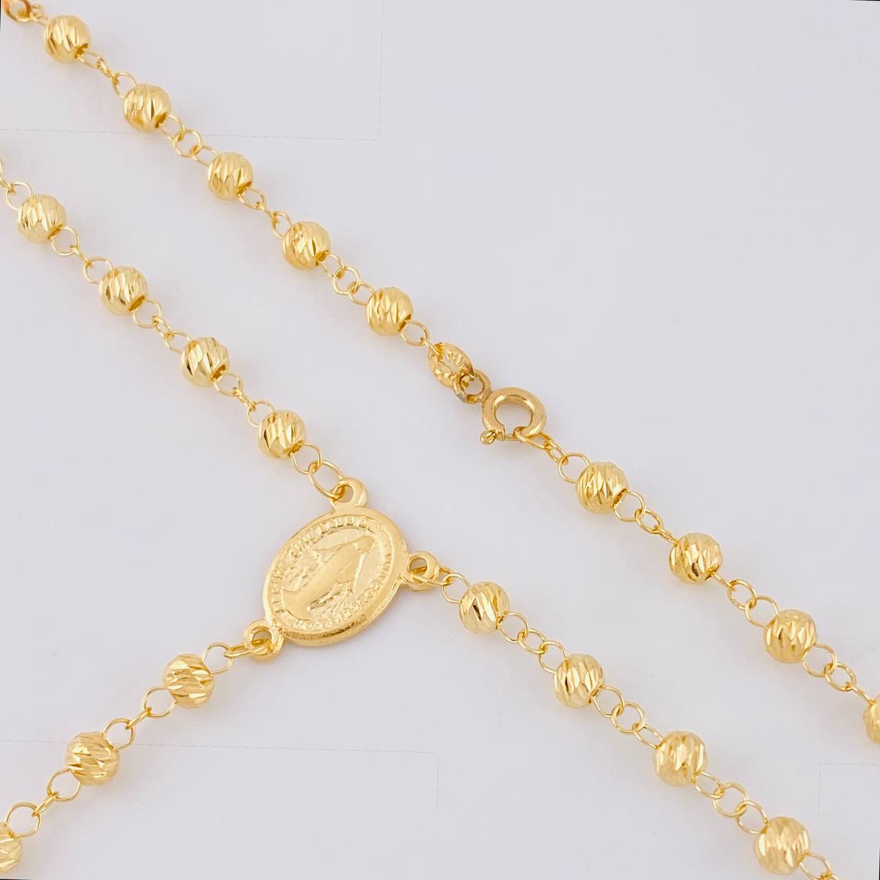 Rosario Virgen milagrosa 9.65g / 22 3/4 in / 4mm Oro Amarillo 18K