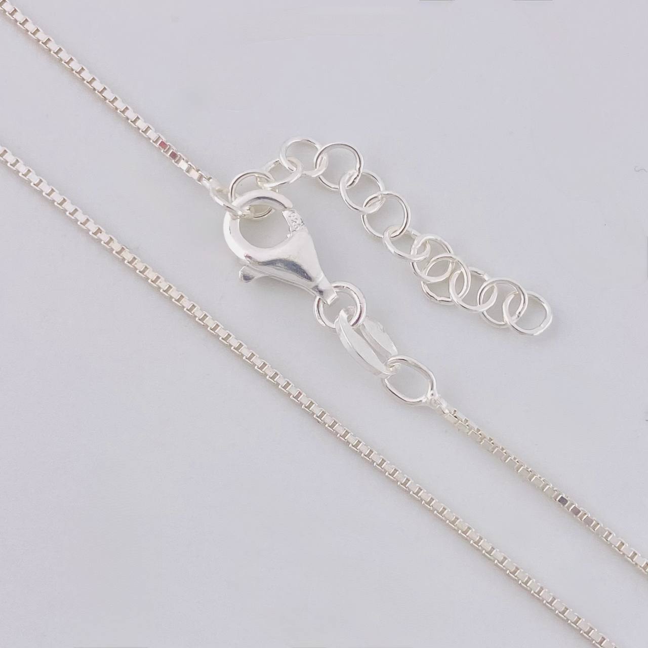Venetian Chain Square Pendant 3.4g / 18 in / 0.8mm Silver 925