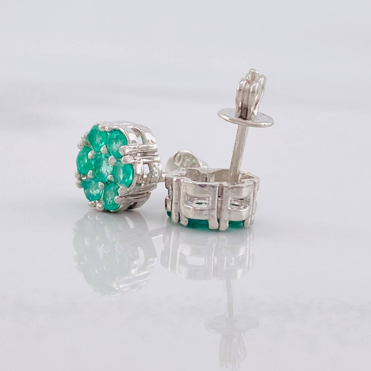 Topos Floreados Esmeraldas 63pts 1.8g / in / 7.7mm Plata 950