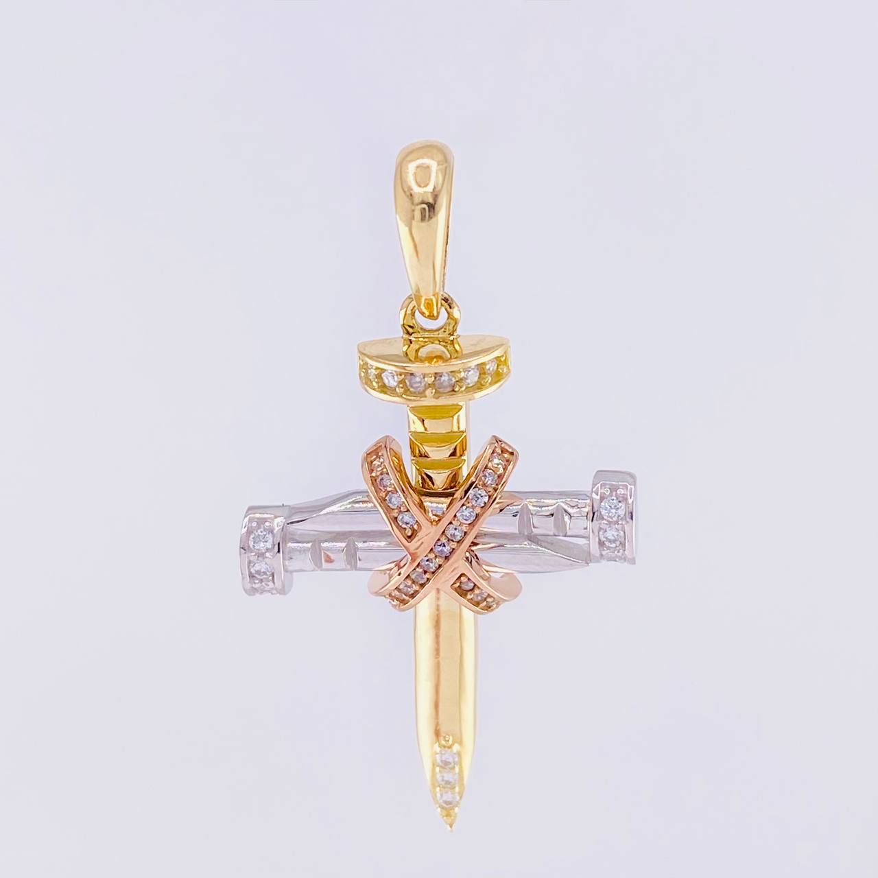 Pendant Penitence Nail Cross 5.1g / 1 1/2 in Three Golds 18K