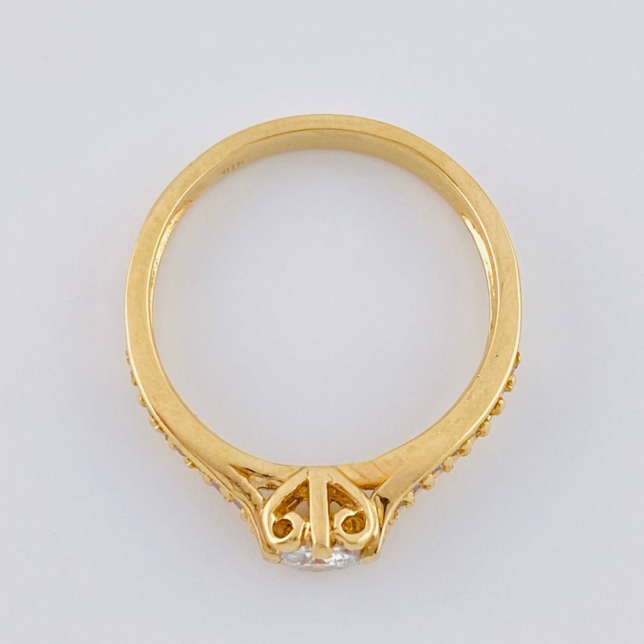Anillo Solitario Churumbela 2.9 g / T6 3/4 Oro Amarillo 18K